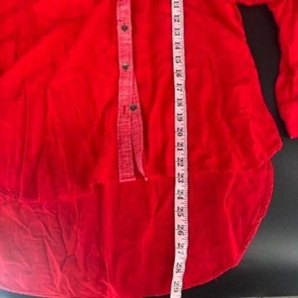 Ladies Rock & Republic Red Hot Long Sleeve Button Up Blouse Size Large - Picture 9 of 9